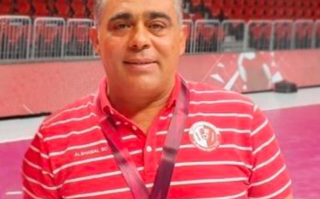 اتحاد اليد يكمل اتفاقه  مع التونسي كمال هديدر