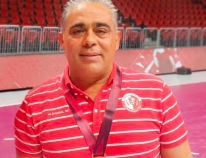 كمال هدير يصل بغداد