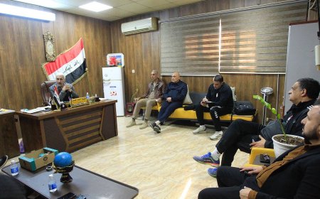 رئيس اتحاد اللعبة يلتقى بمدرب منتخبنا الوطني للكرة الشاطئية